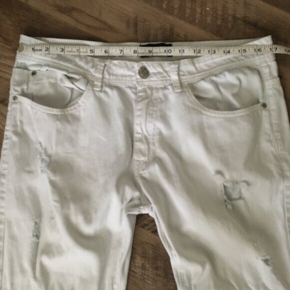 White Distressed Denim Pintuck Stretch Skinny Jeans - Picture 12 of 16